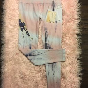 M. Rena’s High Waisted Printed Leggings